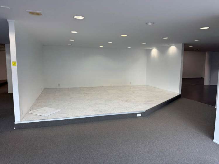 Unit 16/18 Link Drive Wairau Valley_2