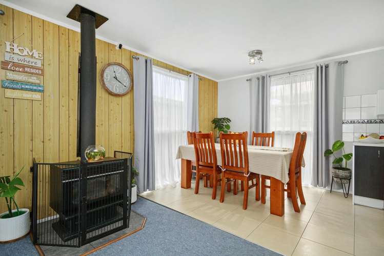 2 Orewa Grove_2
