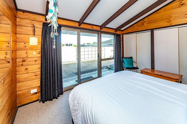 15 Banks Place Tawhero_16