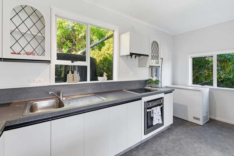 180 Grant Road Otatara_10