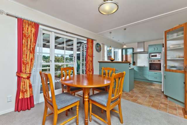 5 Eastwood Rise Browns Bay_1