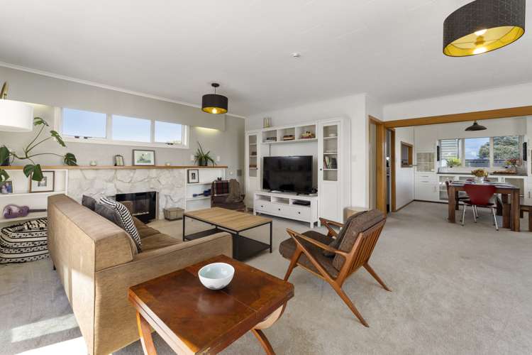 67 Queens Road Waikanae Beach_4
