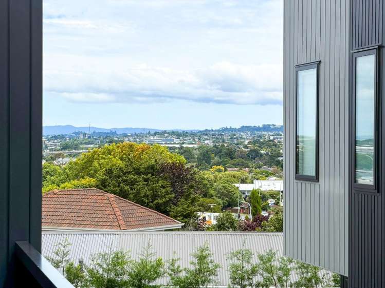 9/8 Bennett Road 10694_17