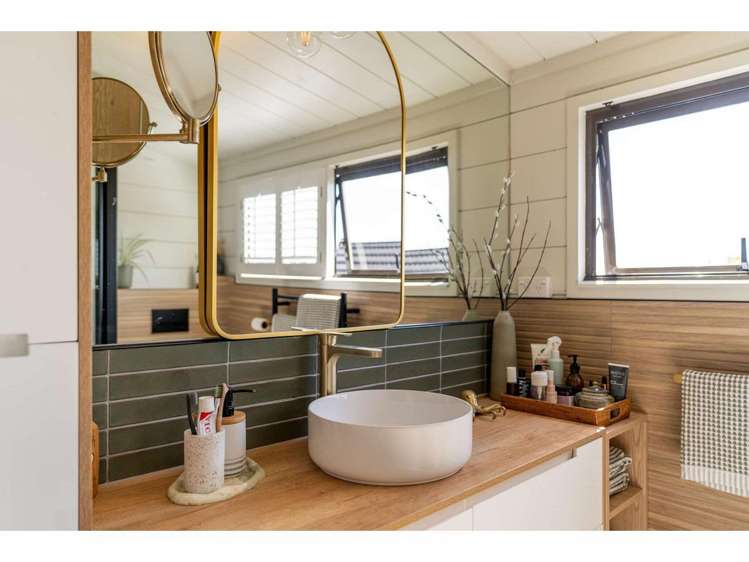 Address withheld 10334_15