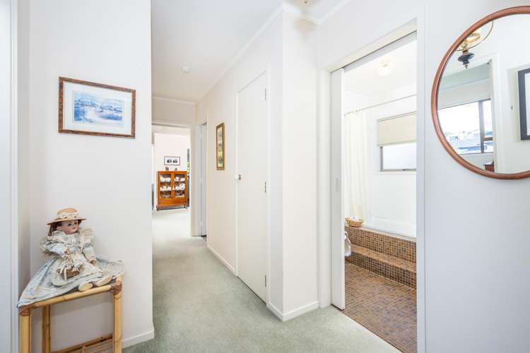 28 Gilbass Avenue Hamilton Lake_21