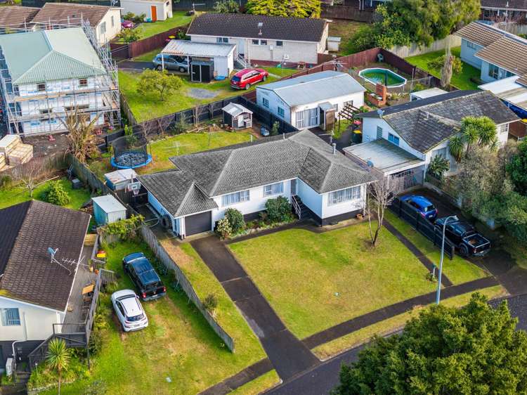 6 Chibnall Place Conifer Grove_15