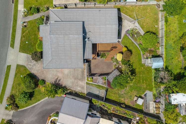 23 Washbourn Drive Richmond_24