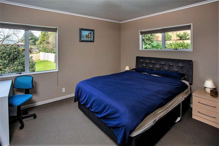 24 Fairburn Place Leamington_11