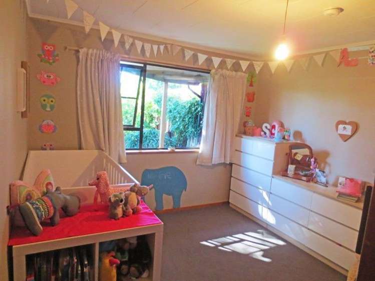 9 Don Place Alexandra_13