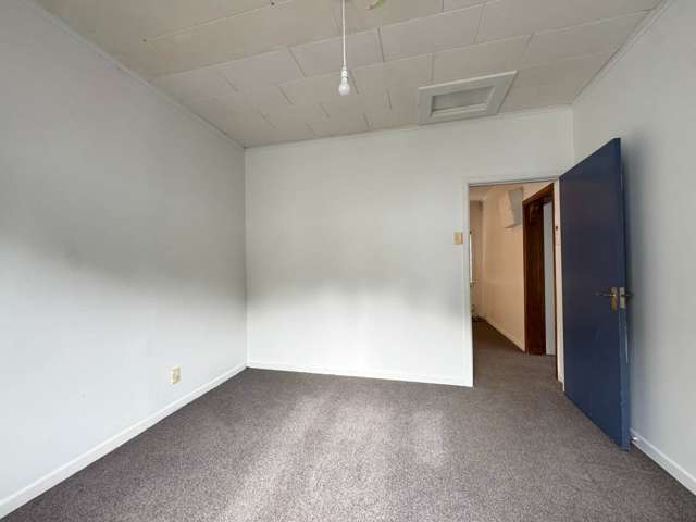 37 Cameron Street Onehunga_3