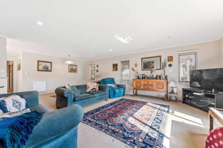 22 Coralsea Way Arkles Bay_7