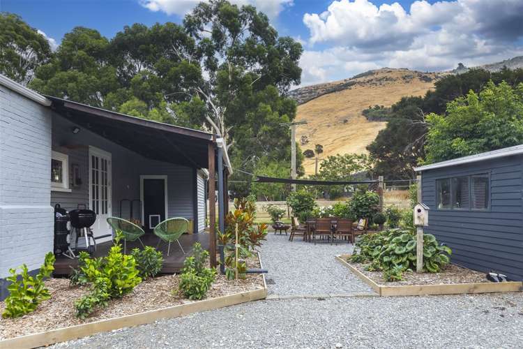 3883 Christchurch Akaroa Road Little River_18