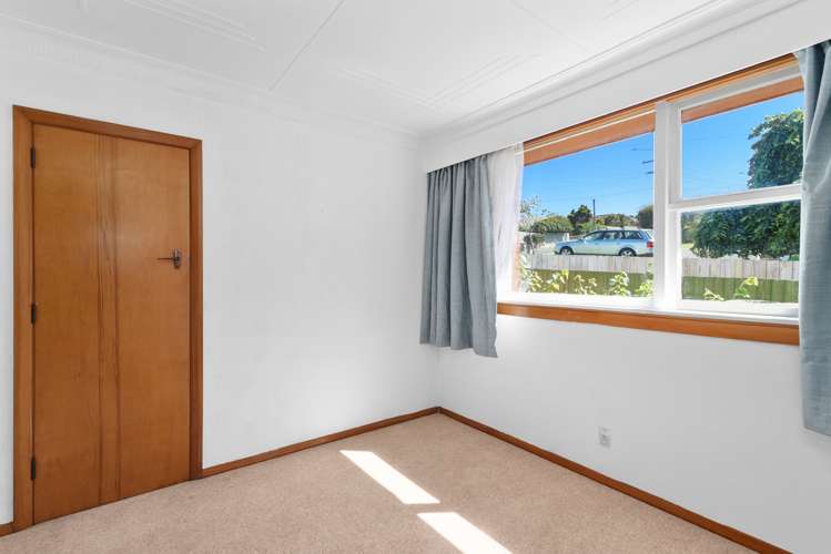 212 Highcliff Road Shiel Hill_11