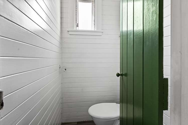 25 Paynters Avenue Strandon_19