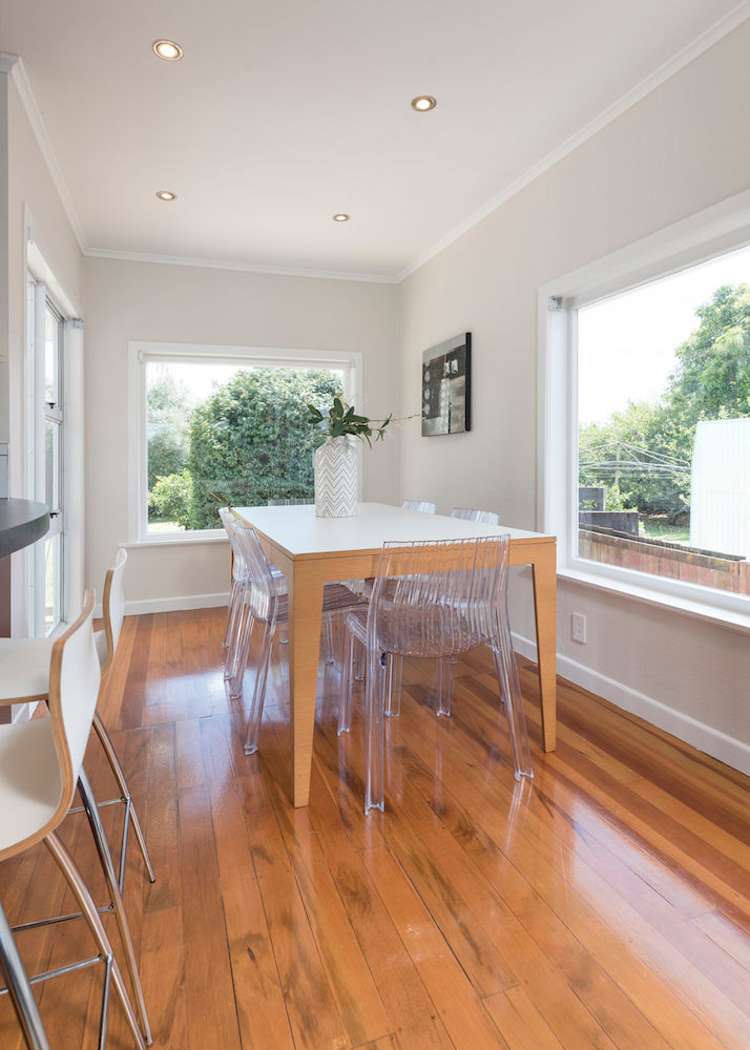 8 Graham Avenue Te Atatu Peninsula_6