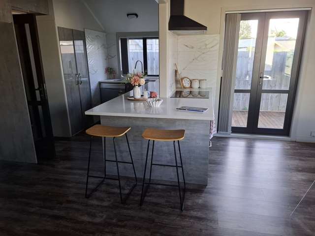 Modern 3-Bedroom Home in Prime Papatoetoe Location