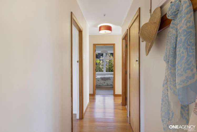 9 Woodstock Terrace Tawa_15