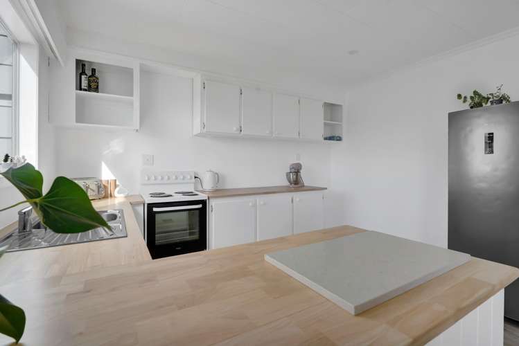 15E Rospeath Crescent Spotswood_3