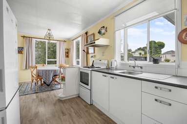 20 Apirana Avenue_4