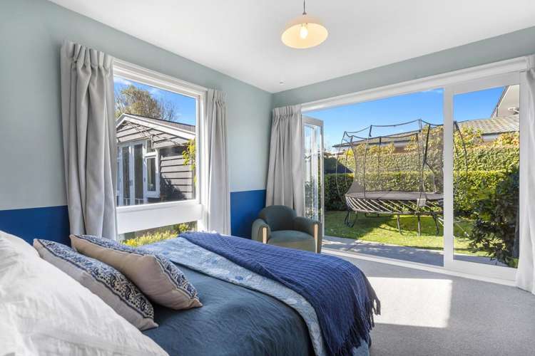 110 Idris Road Bryndwr_16