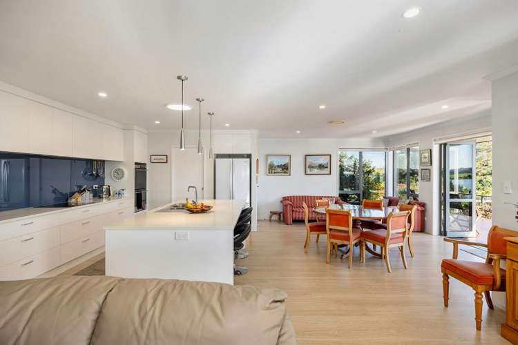 6 Lees Cove Karaka_11