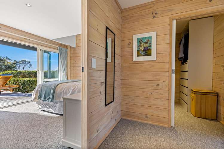 93 Oaia Road Muriwai_30