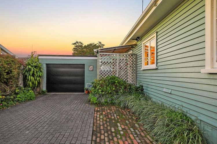 21 Beale Street Hamilton East_23