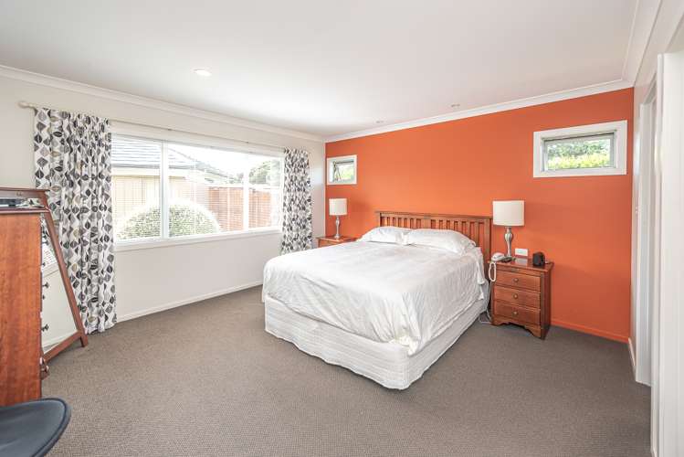 2 Gilligan Close College Estate_8