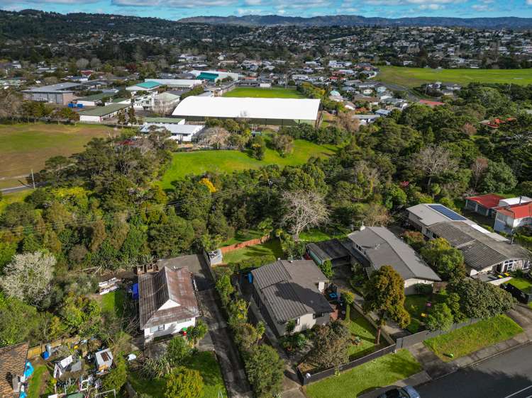 123 Captain Scott Road Glen Eden_31