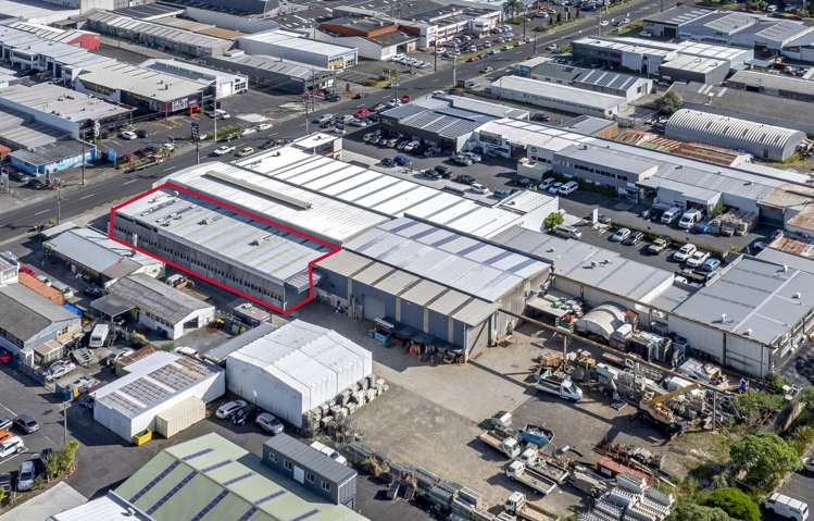 Front warehouse/52 Porana Road_0