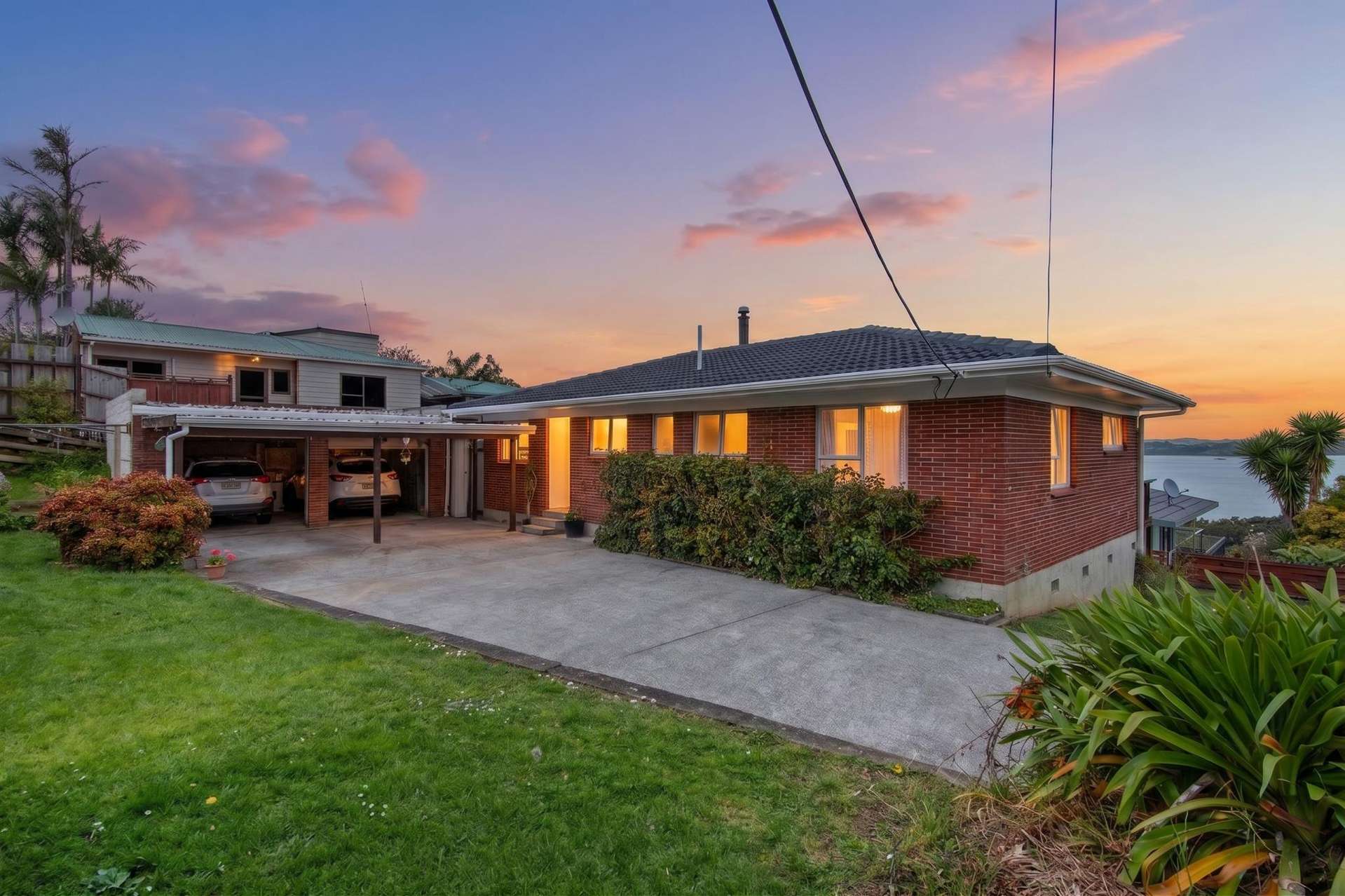 1 Hawkes Street Onerahi_0