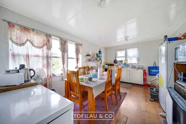 32 Ashton Avenue Otara_4