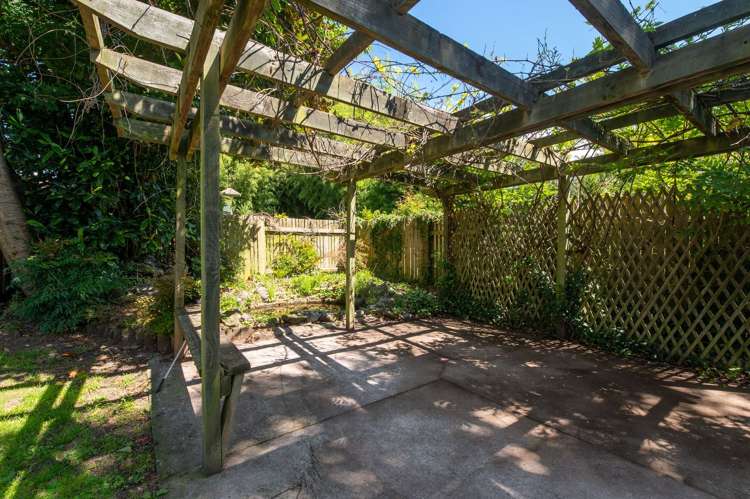 11 Cypress Place Owhata_12