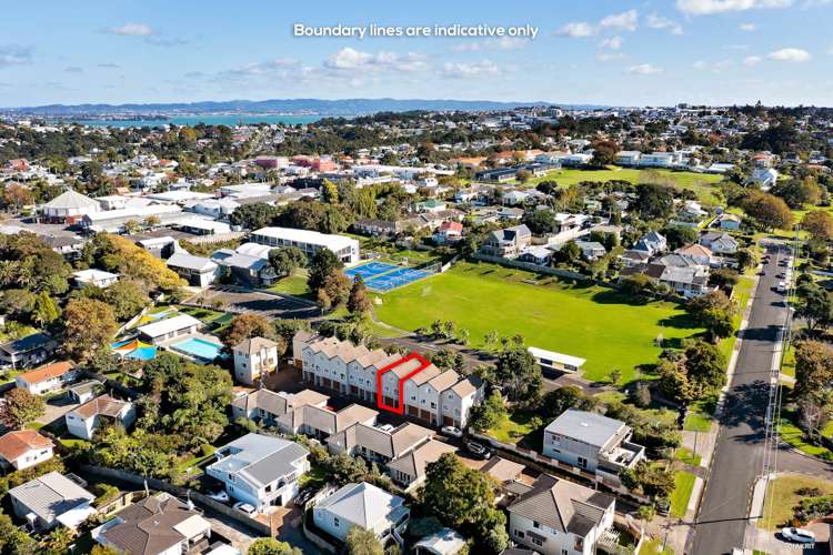 16/57 Gladstone Road Northcote_15