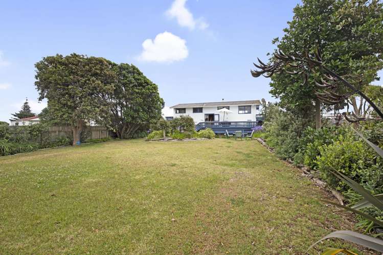 2A Marine Parade Otaki Beach_14