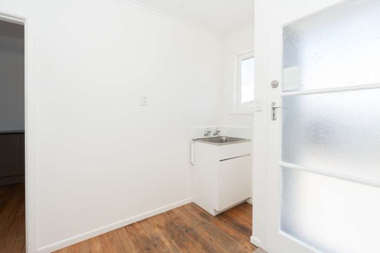 5 Guy Place Melville_14