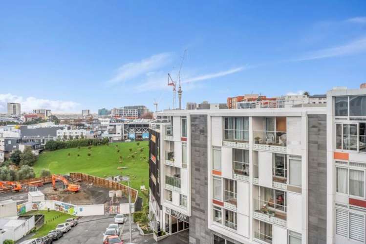 309/15 Rendall Place Eden Terrace_3