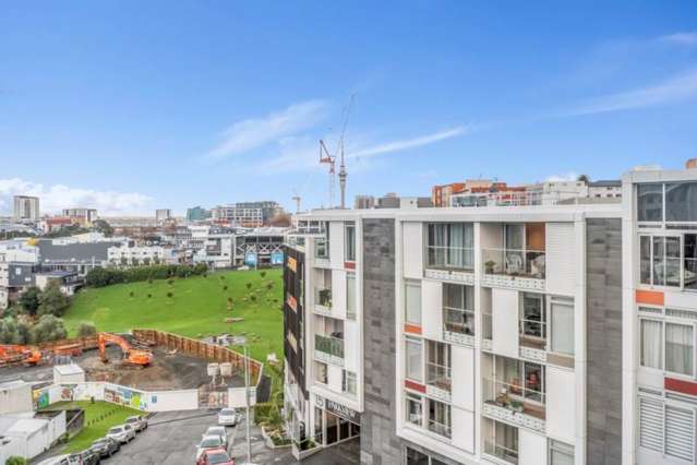 309/15 Rendall Place Eden Terrace_2
