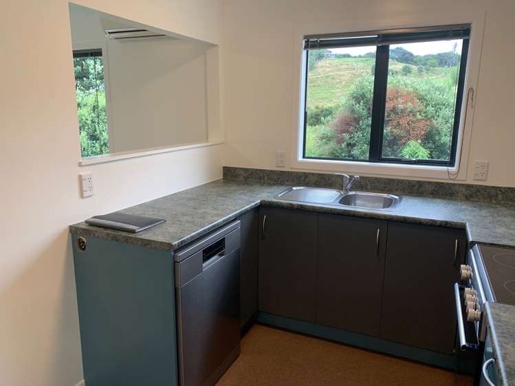 329 Grays Road Pauatahanui_17