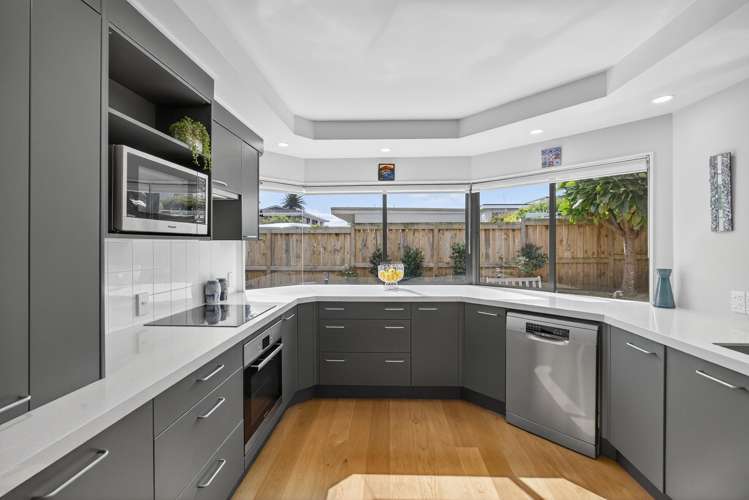 4/46 Takutai Avenue Bucklands Beach_1