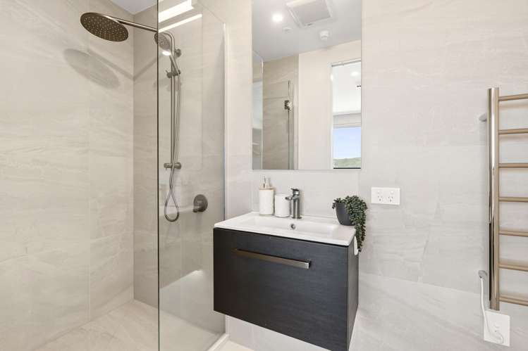 Apt 7, 5 Northlake Drive Wanaka_13