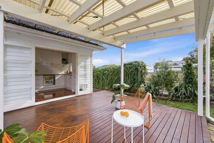 2/8 Arahoe Road New Lynn_18