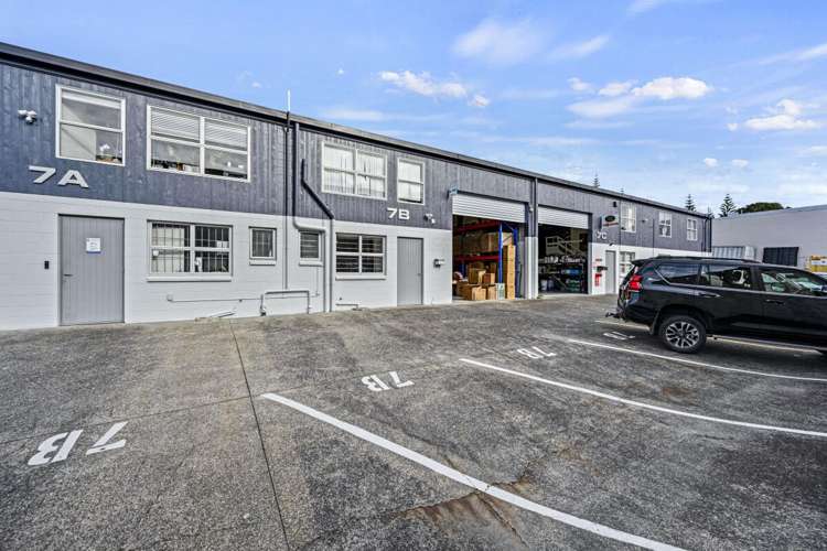 7 Colway Place Wairau Valley_9