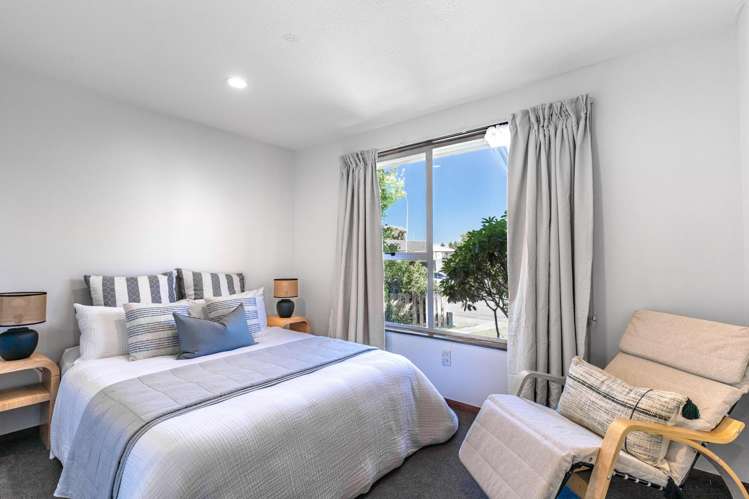 11 Gibson Drive Hornby_8