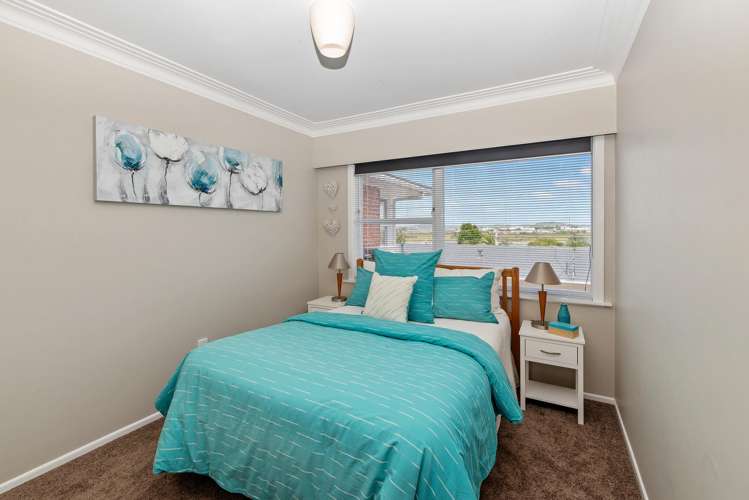 34 Jaemont Avenue Te Atatu South_10