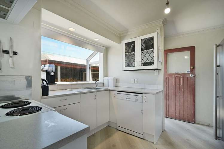 916 Lawrence Street Akina_2