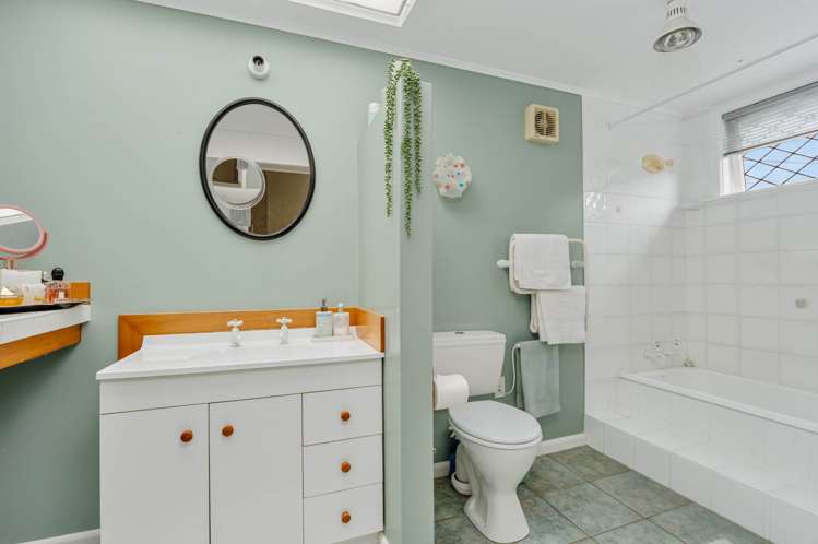 11 Otakau Road Milford_17