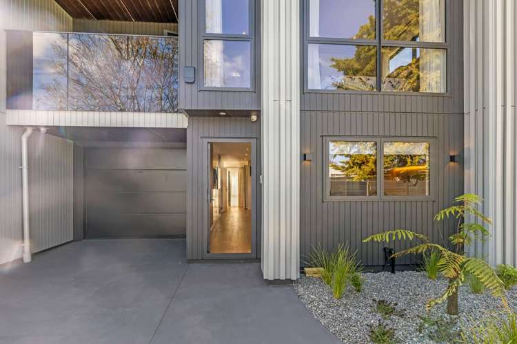 43 Rifle Range Road_1