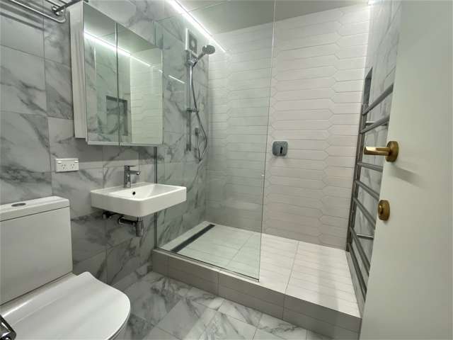 4/29 George Street Newmarket_4