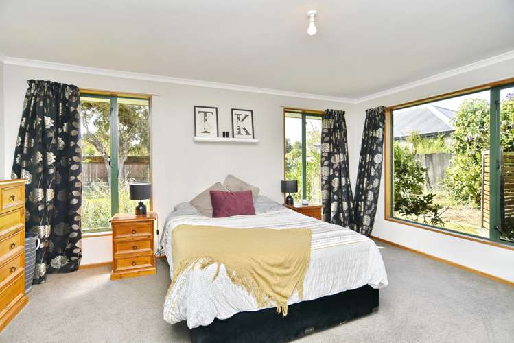 36 Woodglen Drive Woodend_12